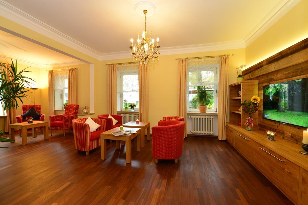 Hotel Marienhof バート・ヴェリスホーフェン エクステリア 写真